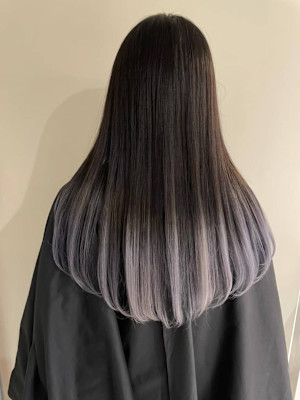 ホワイトグラデーションカラー