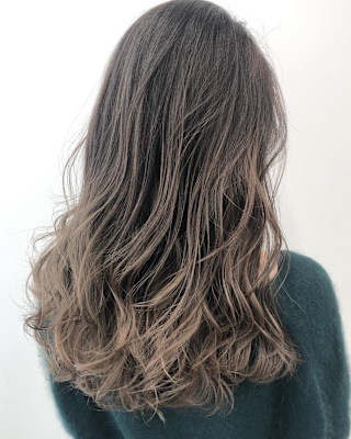 ベージュグラデーション