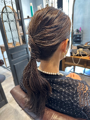 ポニーテール　スタイル