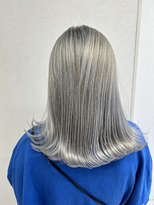 大人気のホワイトカラー！