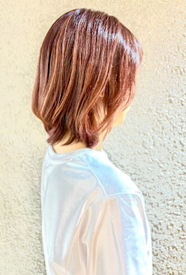 スパイキーピンクハイライトダブルカラー／ゆるパーマ