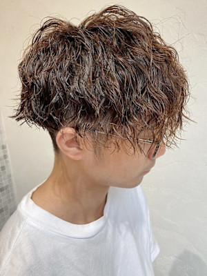 AROMA hair room 新宿3号店×メンズ