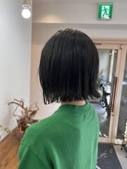 切りっぱなし外ハネボブ○鈴木悠菜