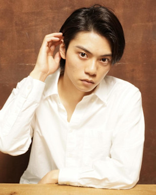 メンズ耳掛けショート