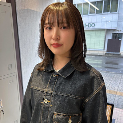 【Look at】くびレイヤーグレーベージュアッシュ