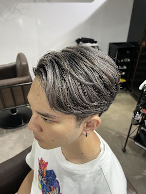 ウルフアッシュブラックカルマパーマベリーショート