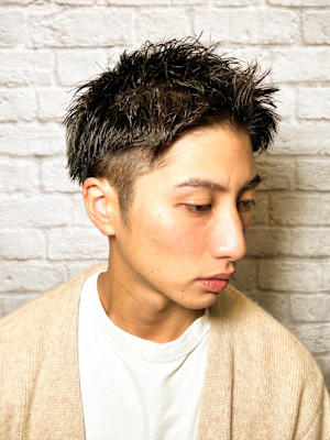 スパイキーショート