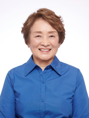 えがお美容室 奈良店×ショート