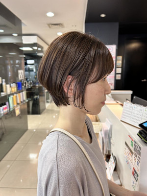 【ユキ】耳かけ丸みショート
