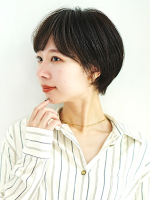 大人丸みショート