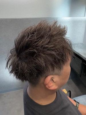 Men's hair salon &8×ショート