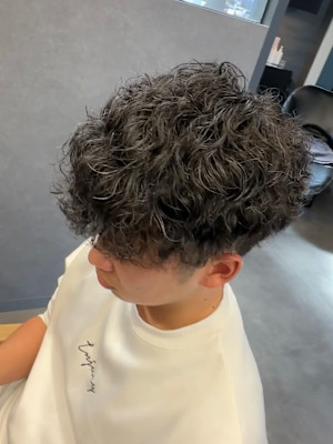 Men's hair salon &8×ショート