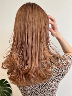 オレンジベージュ