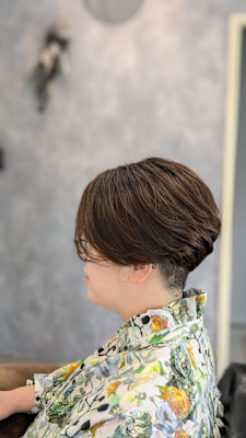 刈り上げレディースショート