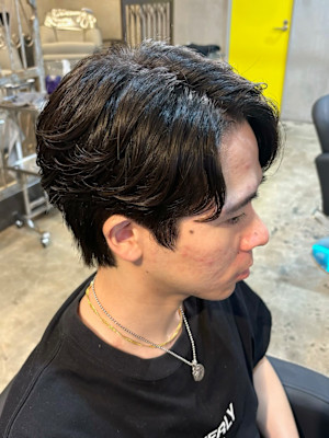 メンズツーブロック韓国マッシュカットニュアンスパーマ