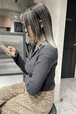 ★プラチナシルバー系バレイヤージュ★