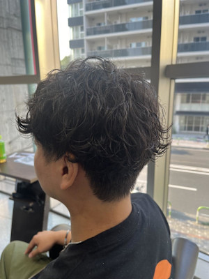 メンズ無造作スパイラルパーマ　
