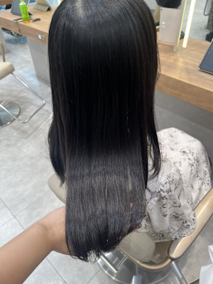 憧れのサラサラストレートに！縮毛矯正！