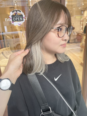 [Neolive kuta] ホワイトベージュ[町田]