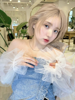 ハイトーン/ケアブリーチ/フェイスレイヤー/外ハネ