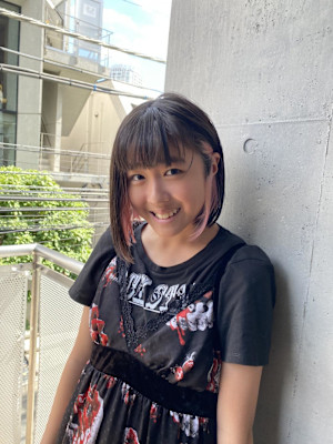 切りっぱなしボブ エアリーロング 美髪ピンクブラウン