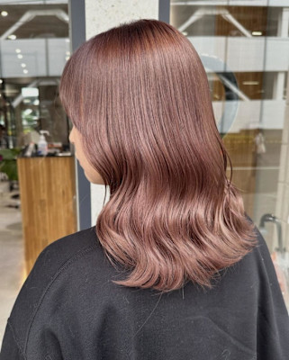 ピンクヘアーピンクグレープフルーツ秋色ウェーブミディアム