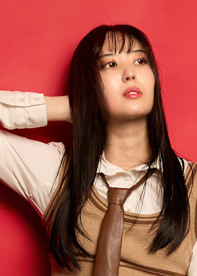 ショコラブラウンで叶える、大人可愛い秋冬のトレンドヘア