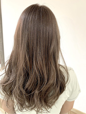 Norm横浜　ベージュカラー