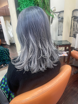 シルバーブルー