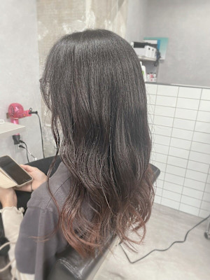 ふんわり軽やか！　裾カラー