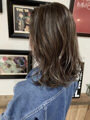 Norm 横浜　ハイライトカラーミディアム