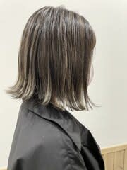 Norm横浜　オリーブグレージュ