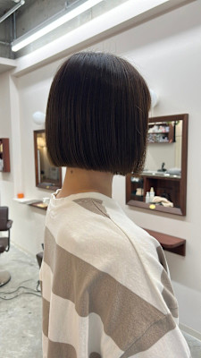 【Look at】オリーブベージュタッセルボブ