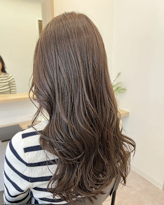 ★20代30代大人可愛いくすみカラーグレージュ