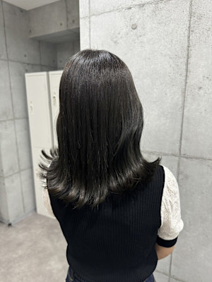 オリーブグレイ