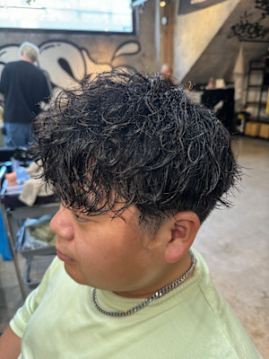 kearny -メンズパーマ&メンズカット- 上野