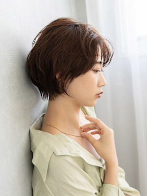 【シェアサロン】EMANON 新宿×ショート