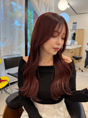 レイヤーカット×ピンクブラウン