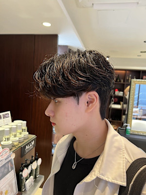 ２ヶ月前のパーマを活かして◎メンズ韓国ヘア　カルマパーマ