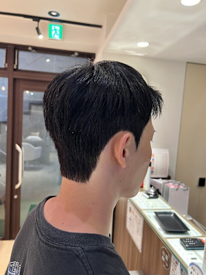 韓国メンズヘア　ダウンパーマ　アイビーリーグカット