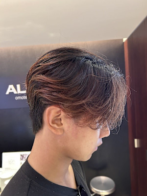 韓国ヘア カルマパーマ センターパート 表参道