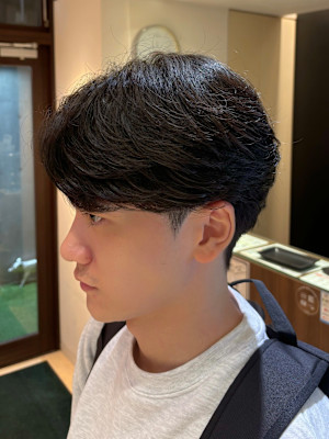 韓国風カルマパーマ 韓国ヘア メンズ 原宿 表参道