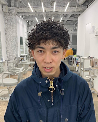 メンズカーリーパーマ