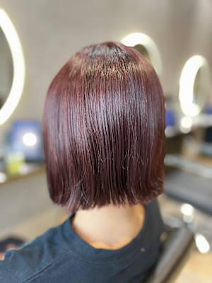 ミニボブ×ワインレッド