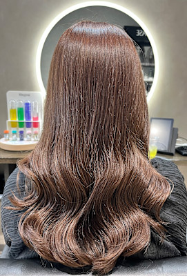 ピンクベージュ