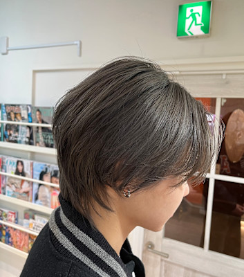 #センターパートウルフ