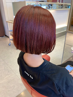 艶めくプラムカラー