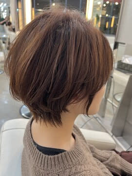 ニュアンスカラー×小顔ショートボブ20代30代40代50代