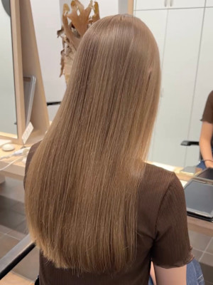 ミルクティーベージュダブルカラーケアブリーチ韓国風レイヤー