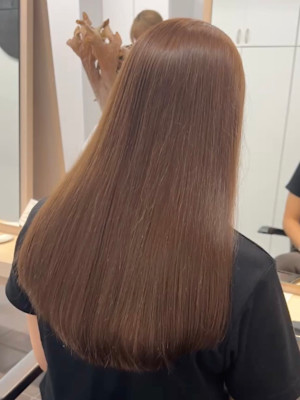 ミルクティーベージュダブルカラーケアブリーチ韓国風レイヤー